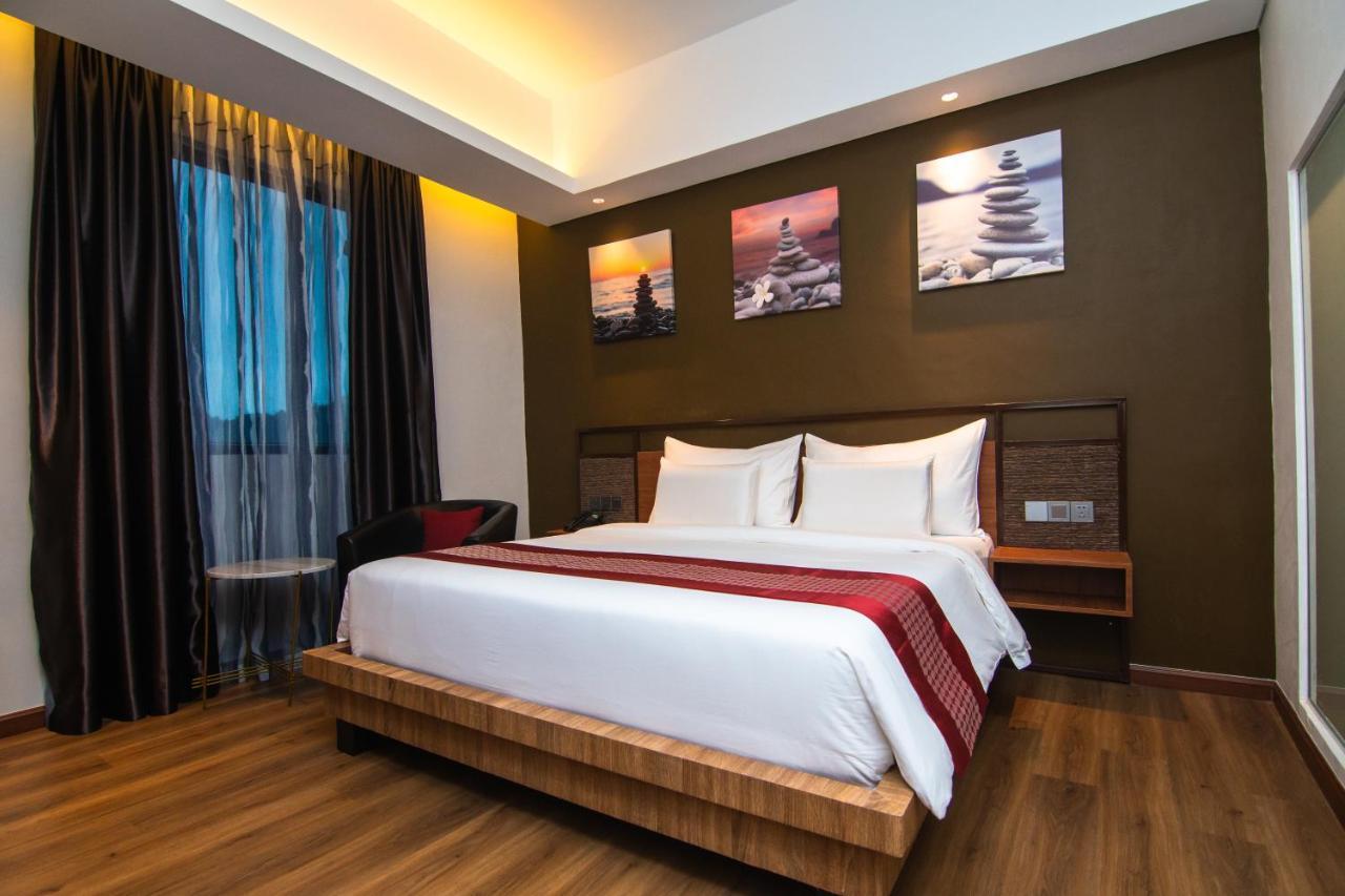 Parkside Gayo Petro Hotel Takengon מראה חיצוני תמונה