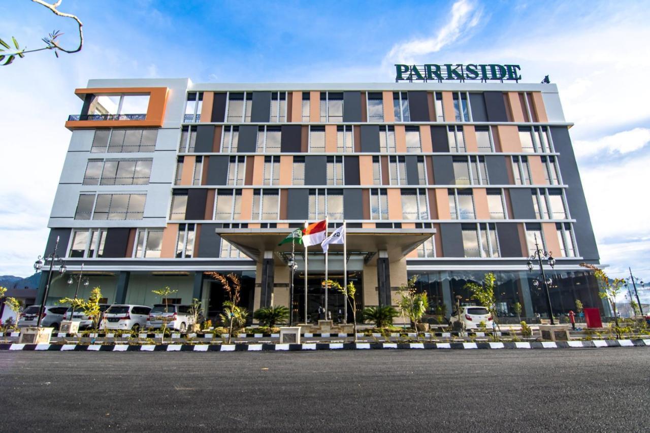 Parkside Gayo Petro Hotel Takengon מראה חיצוני תמונה