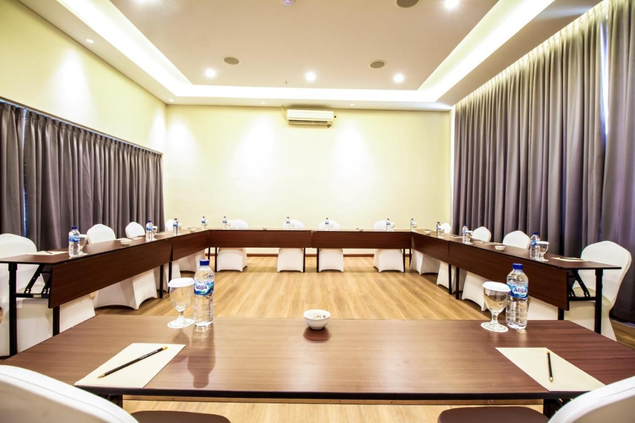 Parkside Gayo Petro Hotel Takengon מראה חיצוני תמונה
